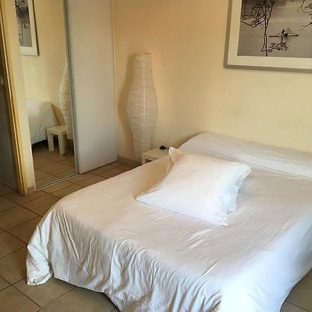 Logis Hotel Le Clos Saint Loup Bram Εξωτερικό φωτογραφία