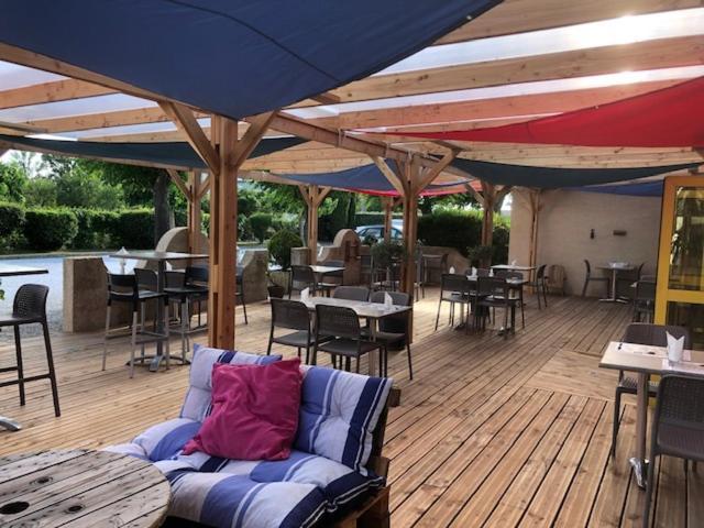 Logis Hotel Le Clos Saint Loup Bram Εξωτερικό φωτογραφία